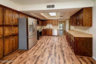 7949 N Sendero Uno, Tucson, AZ 85704 - Photo 11