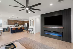 10462 W Chadwick Dr, Marana, AZ 85653 - Photo 9