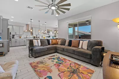 9789 E Miller Peak Trail, Tucson, AZ 85747 - Photo 9