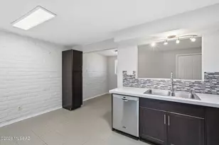 6915 E Tobin Pl, Tucson, AZ 85730 - Photo 11