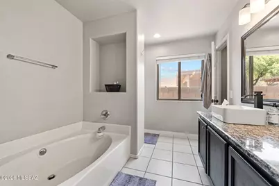 8790 E Mountain Spring Drive, Tucson, AZ 85747 - Photo 13