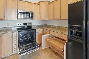 1504 Ola Ct, Rio Rico, AZ 85648 - Photo 9