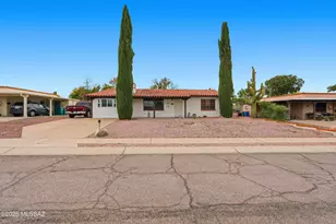 334 S Vista Del Rio, Green Valley, AZ 85614 - Photo 3