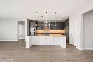 11839 N Silver Vlg Pl, Tucson, AZ 85737 - Photo 15