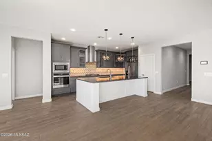11839 N Silver Vlg Pl, Tucson, AZ 85737 - Photo 17