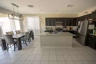 12093 E Ryscott Circle, Vail, AZ 85641 - Photo 15