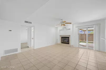 1310 E Volans Place, Oro Valley, AZ 85737 - Photo 13