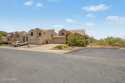 1310 E Volans Place, Oro Valley, AZ 85737 - Photo 3