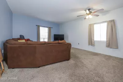 1125 W Calle Trafalgar, Green Valley, AZ 85622 - Photo 5