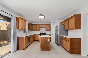 2975 N Cardell Cir, Tucson, AZ 85712 - Photo 13
