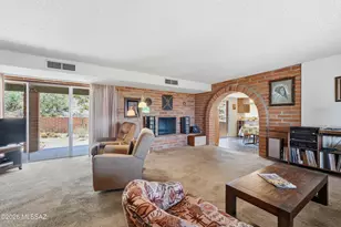 561 E San Moritz Pl, Oro Valley, AZ 85704 - Photo 7