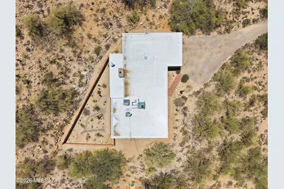 561 E San Moritz Place, Oro Valley, AZ 85704 - Photo 33