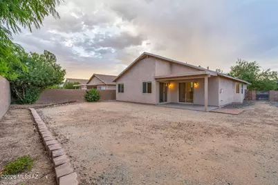 8090 E Sundew Drive, Tucson, AZ 85710 - Photo 27
