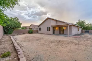 8090 E Sundew Dr, Tucson, AZ 85710 - Photo 27