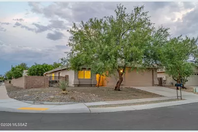 8090 E Sundew Drive, Tucson, AZ 85710 - Photo 1