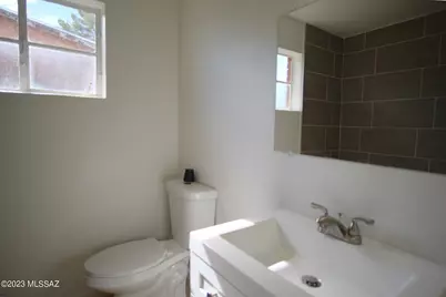 721 E Joan Place, Tucson, AZ 85719 - Photo 17