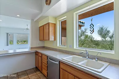 10431 N Stargazer Drive, Oro Valley, AZ 85737 - Photo 7