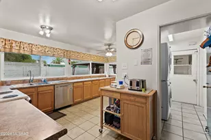 3241 S Ames Pl, Tucson, AZ 85730 - Photo 11
