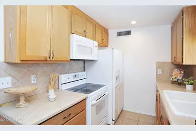 3651 E 33rd Street, Tucson, AZ 85713 - Photo 11