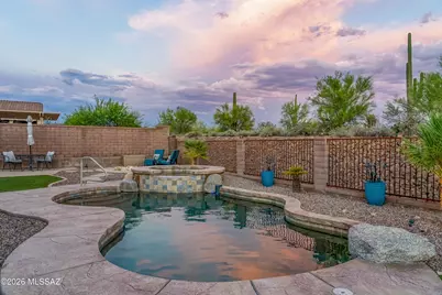 12652 N Fallen Shadows Drive, Marana, AZ 85658 - Photo 35