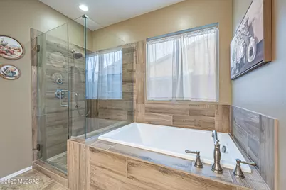 12652 N Fallen Shadows Drive, Marana, AZ 85658 - Photo 23