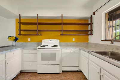 2860 N Beverly Avenue, Tucson, AZ 85712 - Photo 17