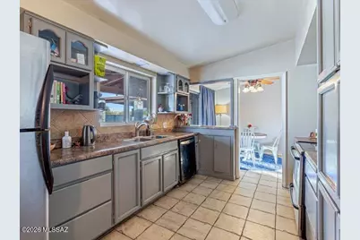 542 N Avenida De Suenos, Tucson, AZ 85745 - Photo 19