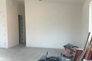 827 E 33rd St, Tucson, AZ 85713 - Photo 5