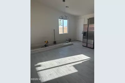827 E 33rd Street, Tucson, AZ 85713 - Photo 5