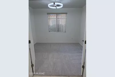 8095 W Cottonwood Wash Way, Marana, AZ 85743 - Photo 13