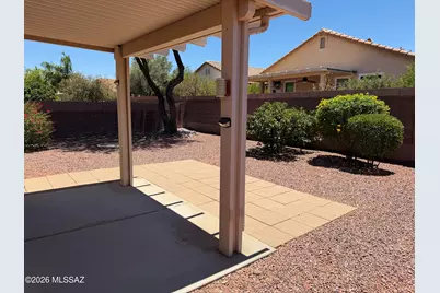8095 W Cottonwood Wash Way, Marana, AZ 85743 - Photo 17