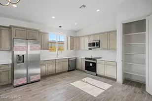 827 E 33rd, Tucson, AZ 85713 - Photo 7