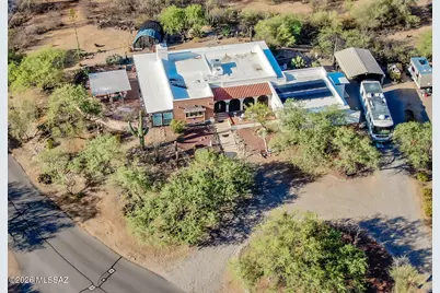 201 W Calle Lecho, Green Valley, AZ 85622 - Photo 29