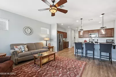 723 N Nestled Hummingbird Lane E, Sahuarita, AZ 85629 - Photo 5