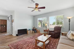 723 N Nestled Hummingbird Ln E, Sahuarita, AZ 85629 - Photo 3