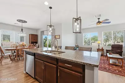 723 N Nestled Hummingbird Lane E, Sahuarita, AZ 85629 - Photo 13