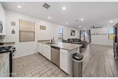 757 W Calle El Teclado, Sahuarita, AZ 85629 - Photo 9