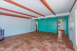 2558 E Blacklidge Dr, Tucson, AZ 85716 - Photo 19