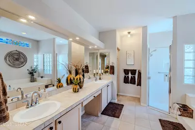 36359 S Wind Crest Drive, Saddlebrooke, AZ 85739 - Photo 21