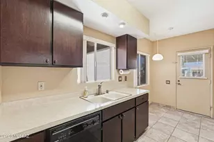 326 N Calle Del Chancero, Green Valley, AZ 85614 - Photo 15