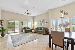 9777 N Hebden Way, Marana, AZ 85653 - Photo 17