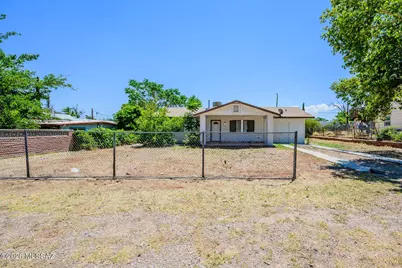 307 N 3rd Street, Sierra Vista, AZ 85635 - Photo 1