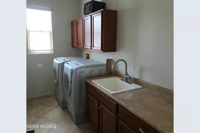 9927 E Karst Place, Tucson, AZ 85748 - Photo 5
