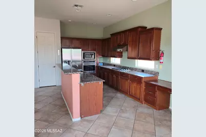 9927 E Karst Place, Tucson, AZ 85748 - Photo 3