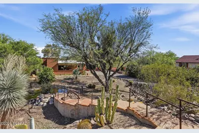 1441 W Placita Las Palmas, Tucson, AZ 85704 - Photo 1