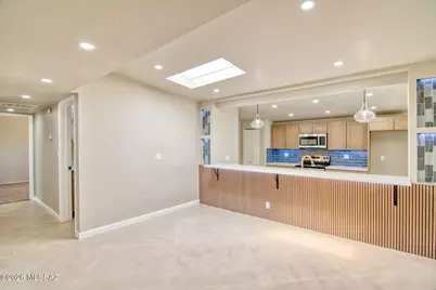 6458 E Calle Castor, Tucson, AZ 85710 - Photo 5