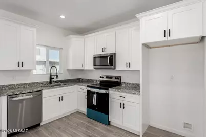 244 S Richmond Drive, Vail, AZ 85641 - Photo 5