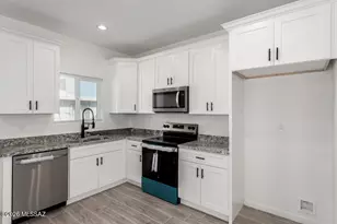 244 S Richmond Dr, Vail, AZ 85641 - Photo 5