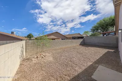 8873 E Rose Tree Drive, Tucson, AZ 85730 - Photo 19