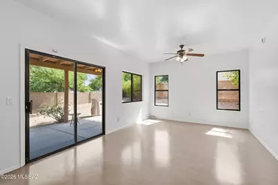 10811 E Limberbush Place, Tucson, AZ 85748 - Photo 7